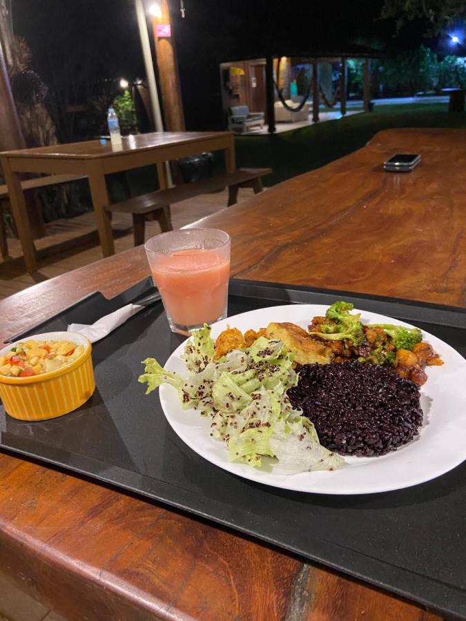 Bahia Surf Camp Hotel Abrantes ภายนอก รูปภาพ