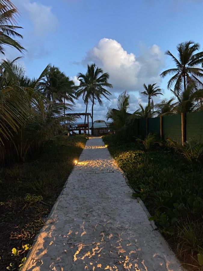 Bahia Surf Camp Hotel Abrantes ภายนอก รูปภาพ